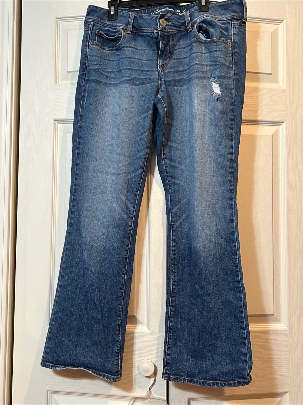 American Eagle Outfitters sz 16 - Women’s Blue Slim Boot Jeans